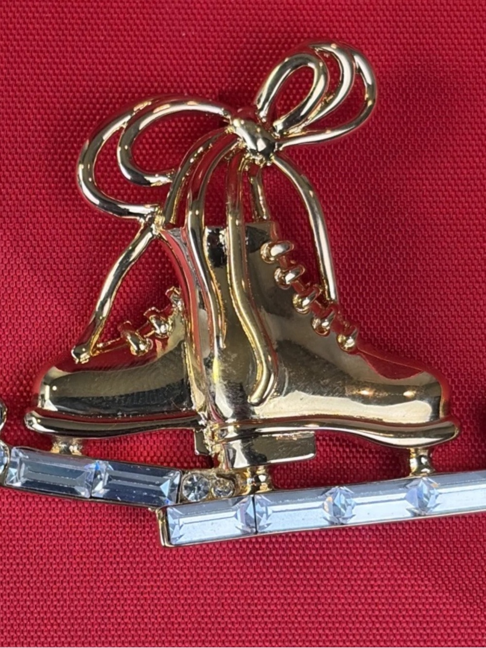 Vintage MONET Ice Skates Pin 2” Brooch Clear Baguettes Rhinestones Gold Tone